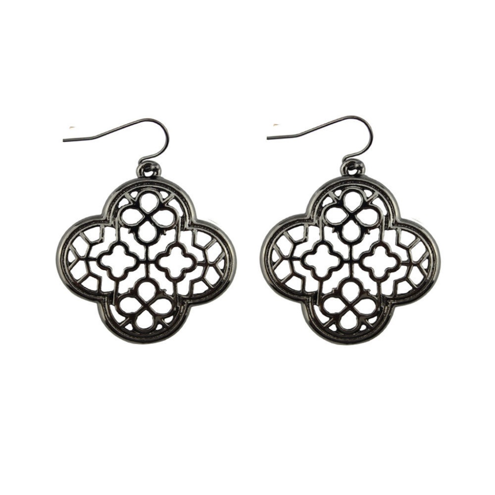 3/$15~Moroccan Quarterfoil Earrings - Picture 4 of 4